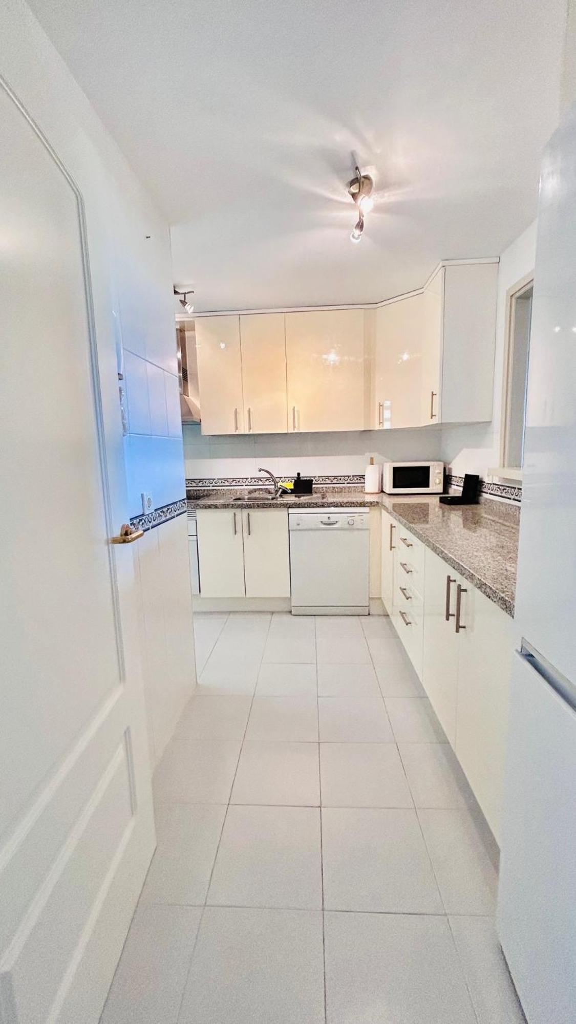Duquesa Village Property มานิลบา ภายนอก รูปภาพ
