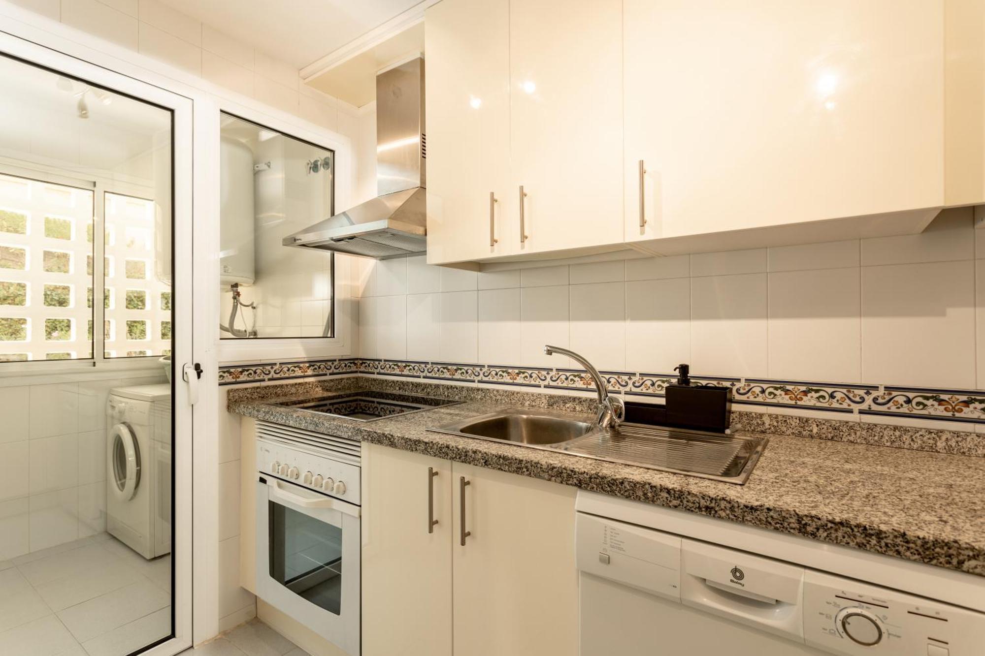 Duquesa Village Property มานิลบา ภายนอก รูปภาพ